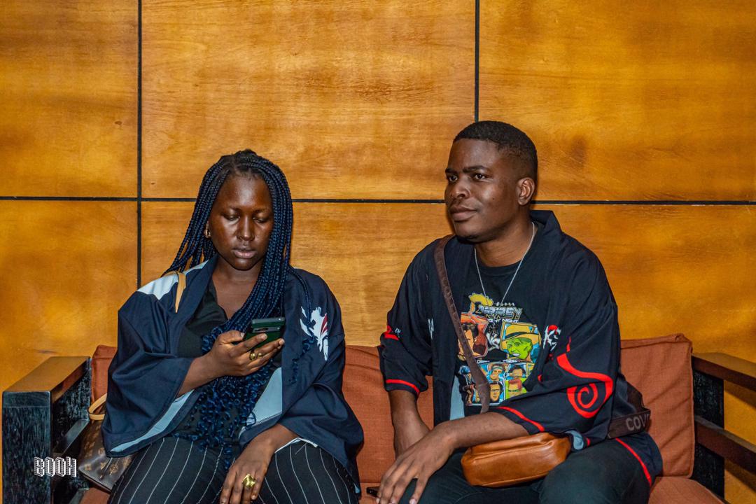 PHOTO-2025-12-07-19-20-04