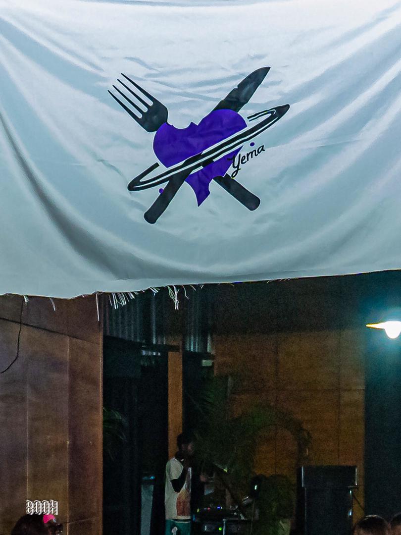 PHOTO-2025-12-07-19-20-08